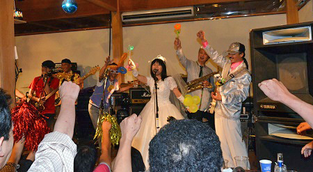 �n�����E�킽�Ȃ׃M�^�[����