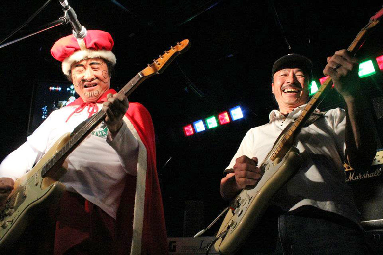 �n�����E���l�E�킽�Ȃ׃M�^�[����