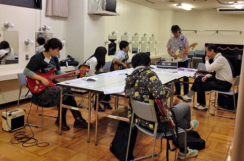 �n�����E�킽�Ȃ׃M�^�[����